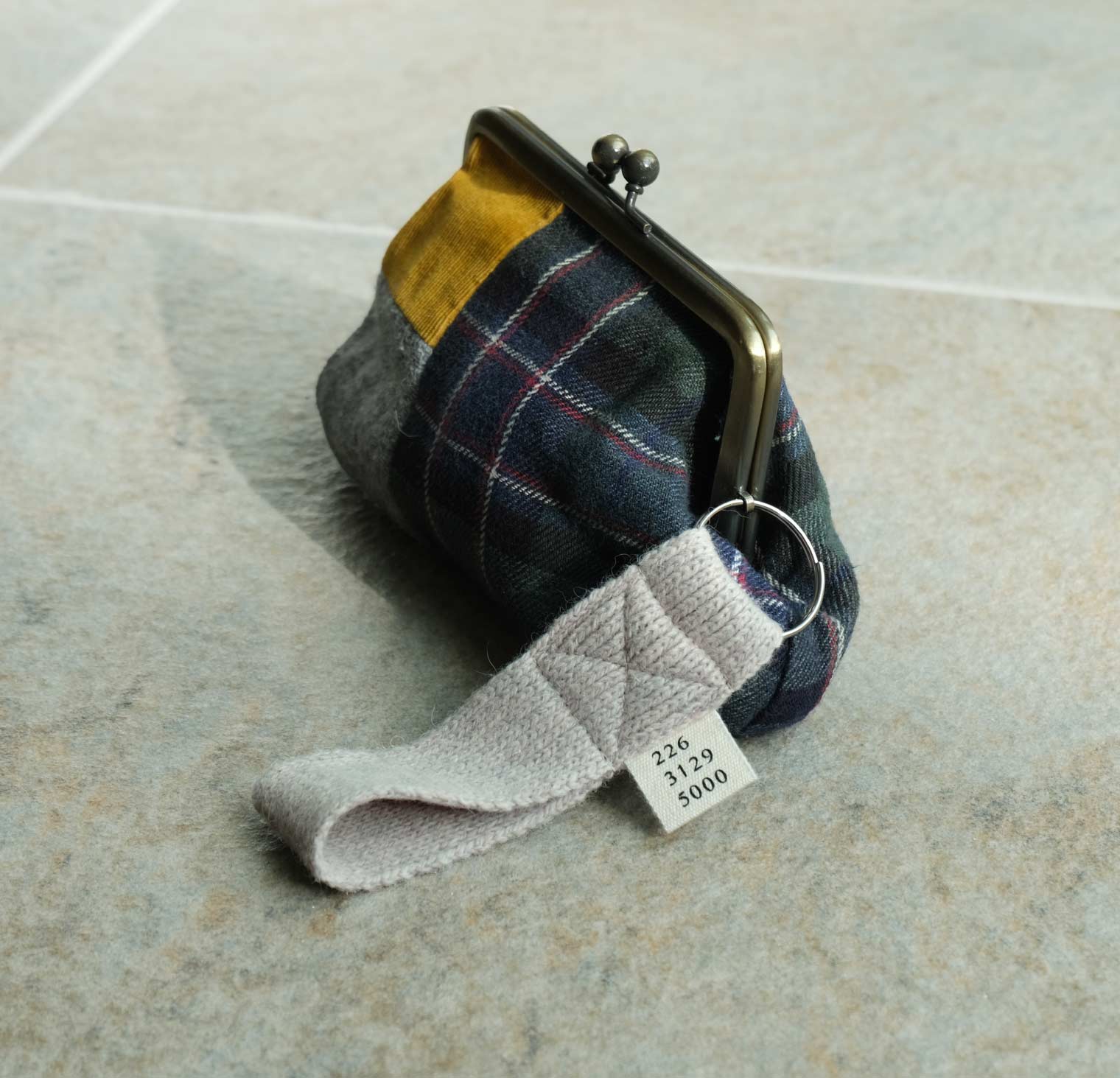 ���ʤ��򤷤ä��ꤢ������� / ������ϥ�ޥ� �����롦��������󥰥��å� ���ѥ����󥱡����դ�