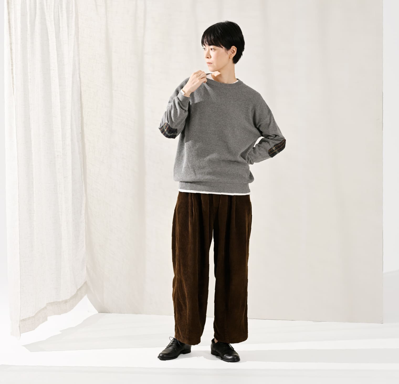 からだをつつむ / チェック柄エルボーパッチプルオーバー