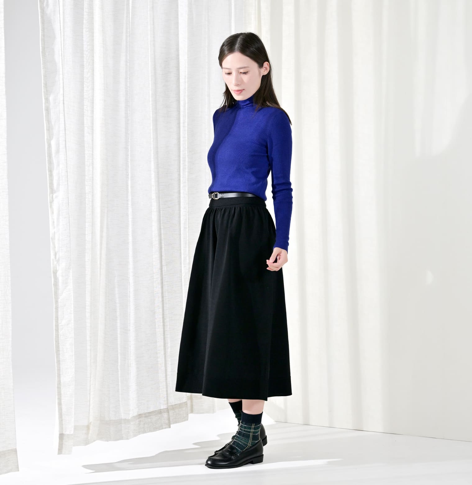 おなかをつつむ / のびるニットロングスカート | 公式 SAIFUKU