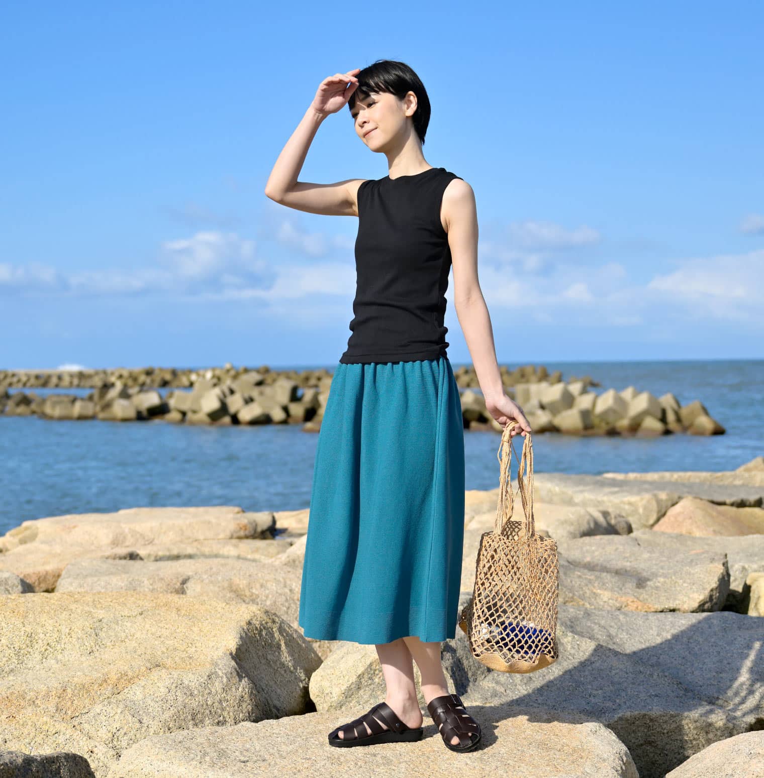 おなかをつつむ のびるニットロングスカート 麻