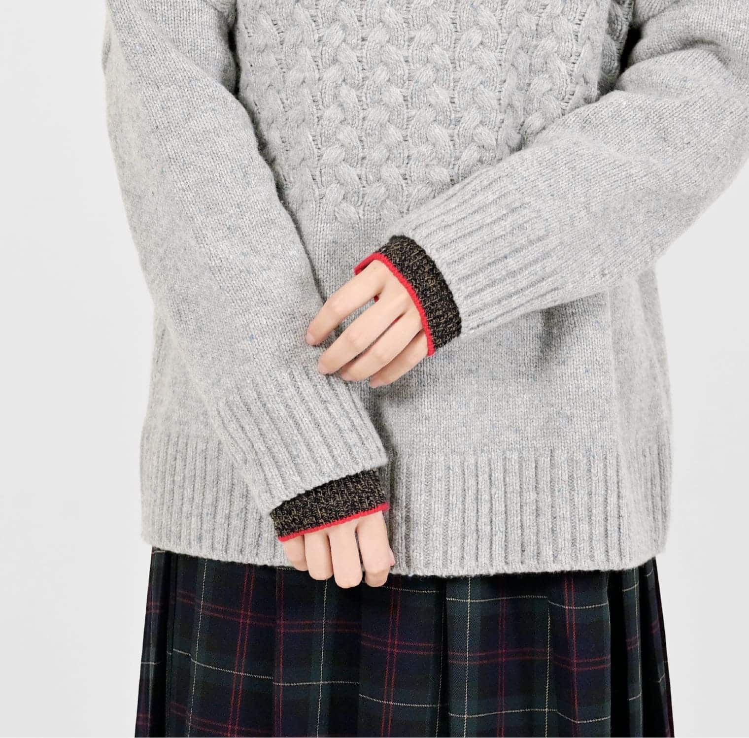 てをつつむ / 見せる袖口 手首ウォーマー ウール100%