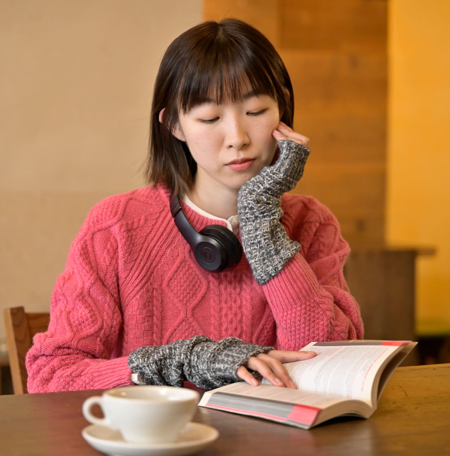 kote アームウォーマー ふくらみのある畦編み ウール