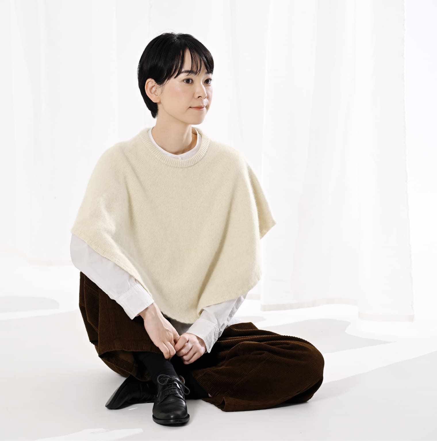 maru ポンチョケープ / ふわふわただよう雪国新潟の冬のもや